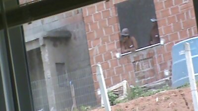 Soției sexy îi place să se arate în public