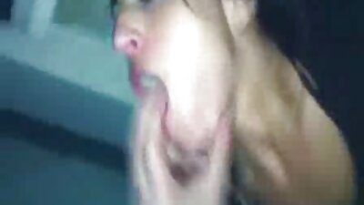 Dirtywife suge pula și încearcă anal pe film pentru prima dată