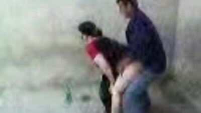 În bucătăria mea, dându-ți din nou o rapidă până la fusta mea