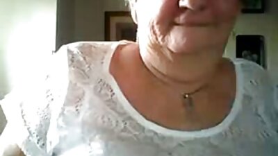 Distracție sexy cu un tip dă-mi cocoș în trei poze cu sex amatori
